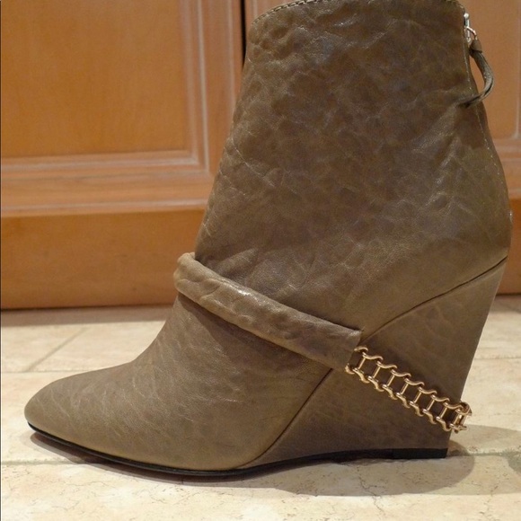 Givenchy gray wedge chain boots 37 - Picture 4 of 9